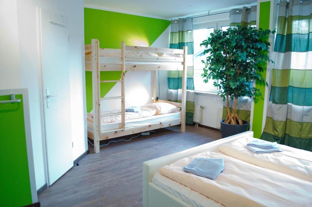 Hostel Nanina Groebenzell Room photo